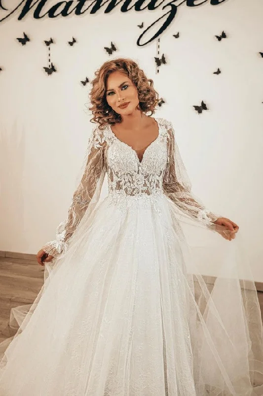 A-Line Sweetheart Long Sleeves Wedding Dress With Lace Appliques Tulle Classic Bridal Dress